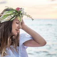 Căng Da V-Line Thì Bao Lâu Đi Tắm Biển Được? Bác Sĩ Giải Đáp Từ A–Z